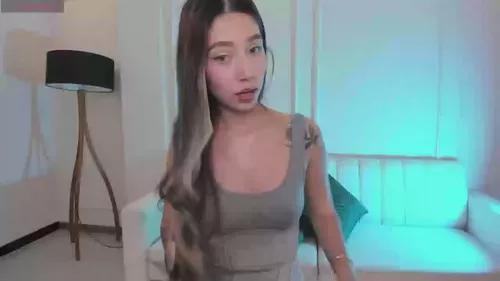 taralawrencex from Cherry is Freechat