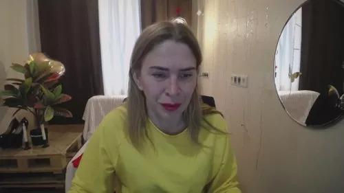 Photos of tessadaybreak from Cherry is Freechat