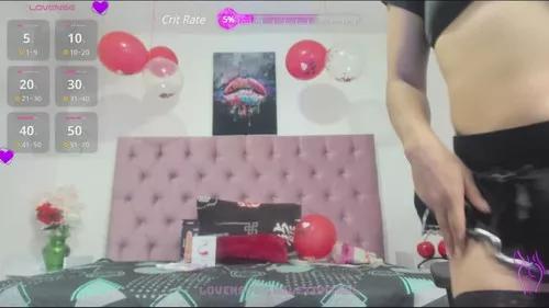 Girls and cam to cam: Watch as these sophisticated entertainers uncover their stunning costumes and curvaceous curves online!