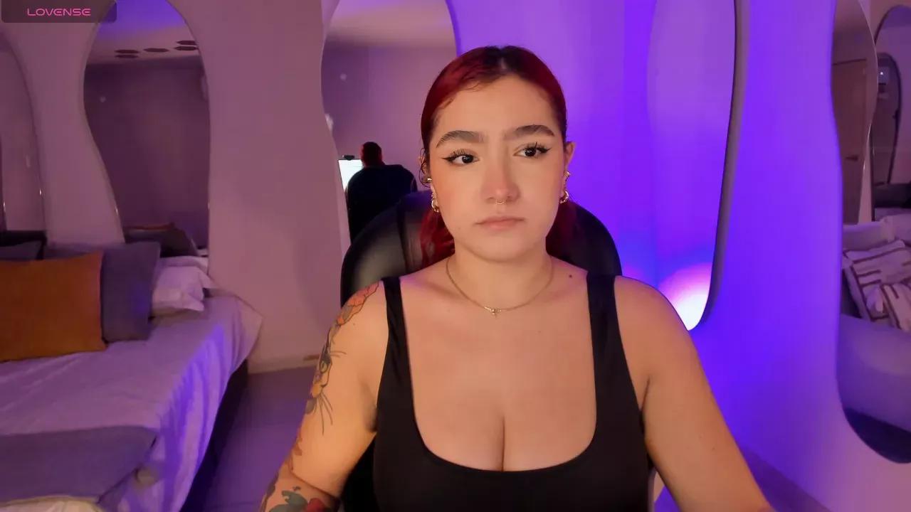 Girls and cam to cam: Watch as these sophisticated entertainers uncover their stunning costumes and curvaceous curves online!