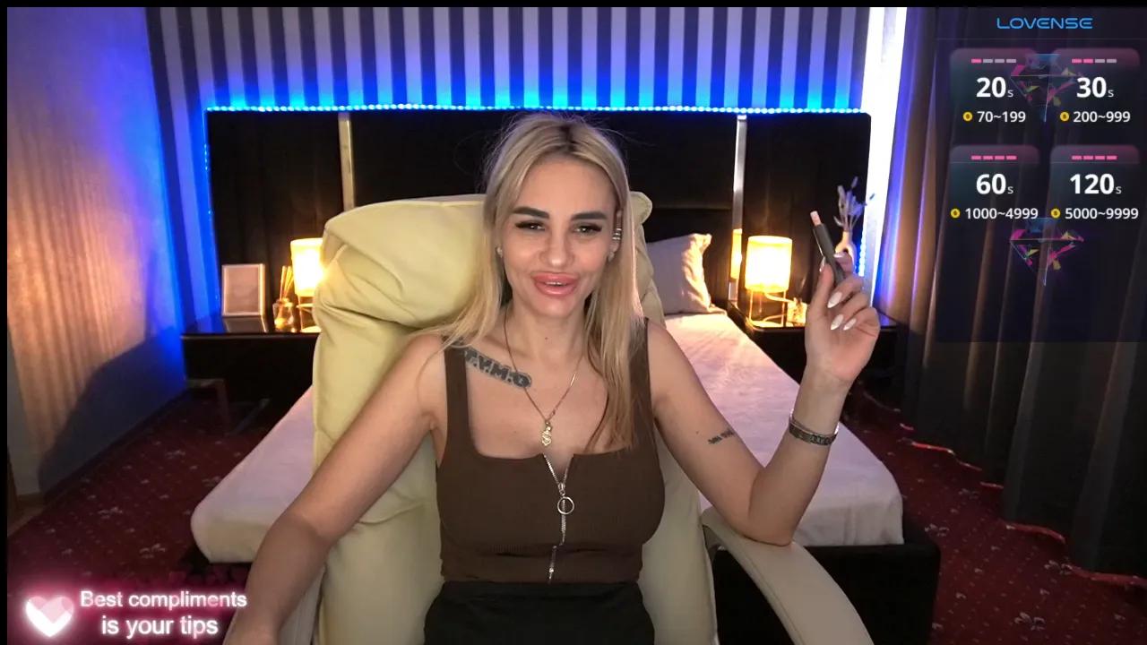 yourmillsy from Cherry is Freechat