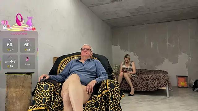 Girls and cam to cam: Watch as these sophisticated entertainers uncover their stunning costumes and curvaceous curves online!