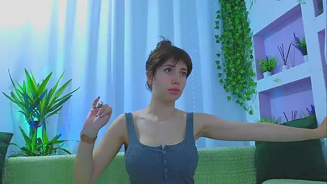 -Violetttttka from StripChat is Freechat