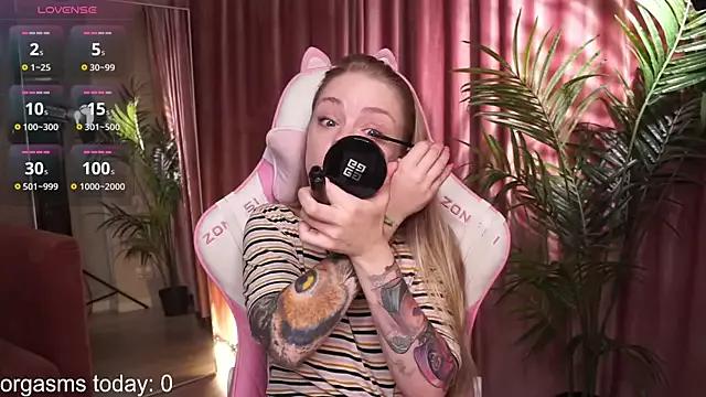 01_lili_01 from StripChat is Freechat