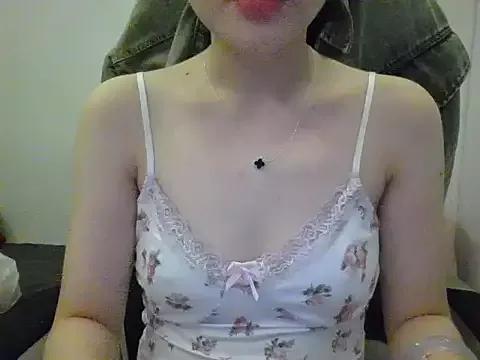 0_Lynne_0 from StripChat is Freechat