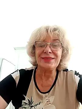 52MiaLove02 from StripChat is Freechat