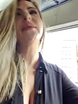 Photos of _Abril-Office1 from StripChat is Freechat