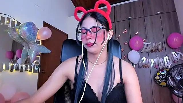 Girls and cam to cam: Watch as these sophisticated entertainers uncover their stunning costumes and curvaceous curves online!