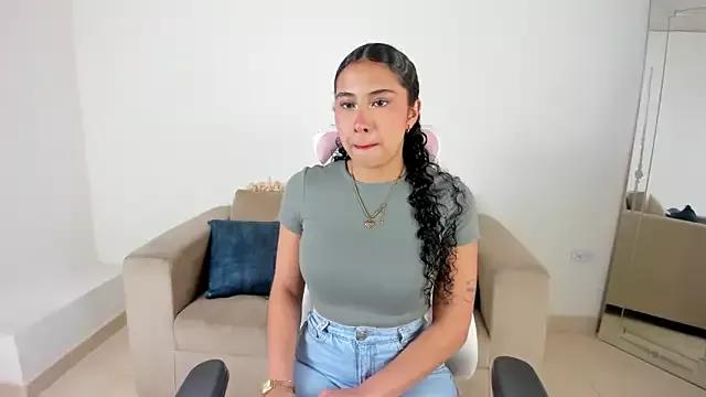 _april_smith_ from StripChat is Freechat