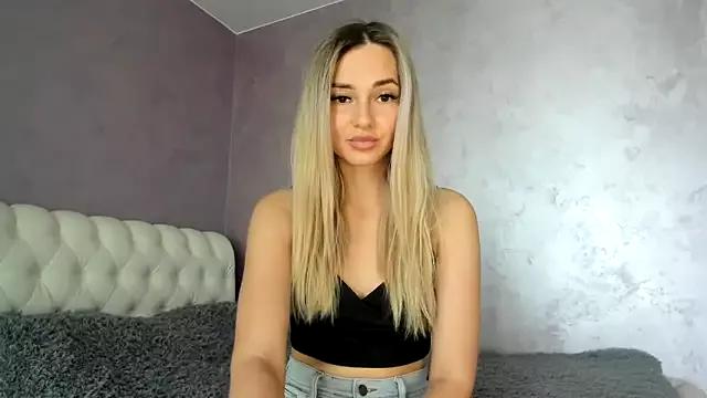 _DarkRose_ from StripChat is Freechat
