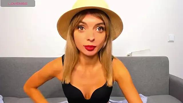 Girls and cam to cam: Watch as these sophisticated entertainers uncover their stunning costumes and curvaceous curves online!
