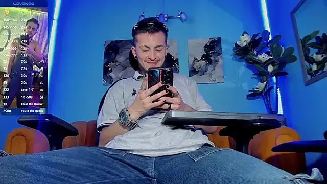 Girls and cam to cam: Watch as these sophisticated entertainers uncover their stunning costumes and curvaceous curves online!