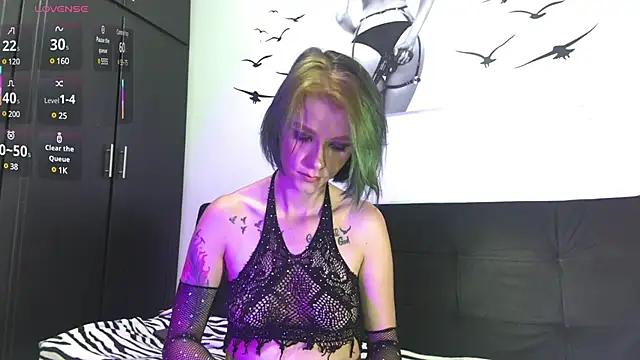 Girls and cam to cam: Watch as these sophisticated entertainers uncover their stunning costumes and curvaceous curves online!