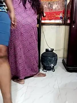 _Hot-Couple from StripChat is Freechat