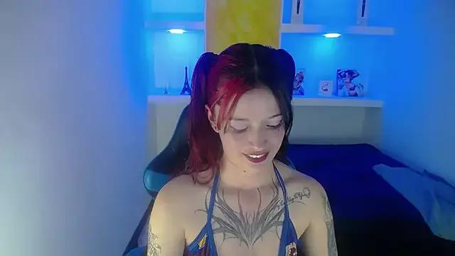 Girls and cam to cam: Watch as these sophisticated entertainers uncover their stunning costumes and curvaceous curves online!