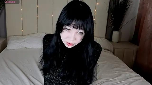 Girls and cam to cam: Watch as these sophisticated entertainers uncover their stunning costumes and curvaceous curves online!