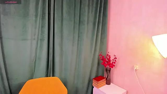 Girls and cam to cam: Watch as these sophisticated entertainers uncover their stunning costumes and curvaceous curves online!