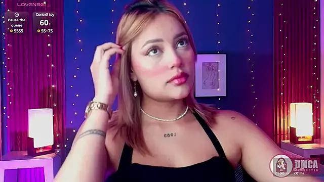 Girls and cam to cam: Watch as these sophisticated entertainers uncover their stunning costumes and curvaceous curves online!