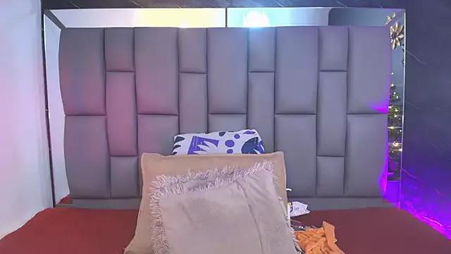 Girls and cam to cam: Watch as these sophisticated entertainers uncover their stunning costumes and curvaceous curves online!