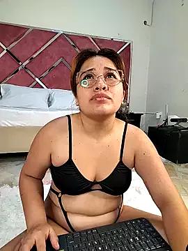 Girls and cam to cam: Watch as these sophisticated entertainers uncover their stunning costumes and curvaceous curves online!