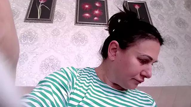 _sarairiti from StripChat is Freechat