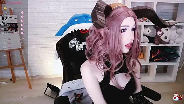 Girls and cam to cam: Watch as these sophisticated entertainers uncover their stunning costumes and curvaceous curves online!