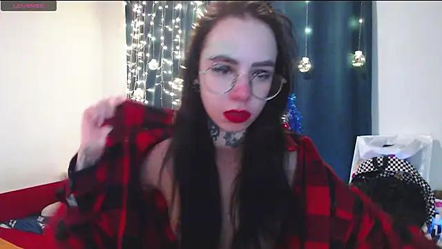 Girls and cam to cam: Watch as these sophisticated entertainers uncover their stunning costumes and curvaceous curves online!