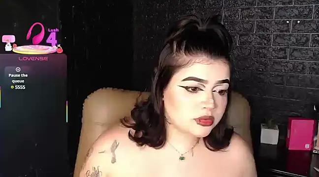 Girls and cam to cam: Watch as these sophisticated entertainers uncover their stunning costumes and curvaceous curves online!