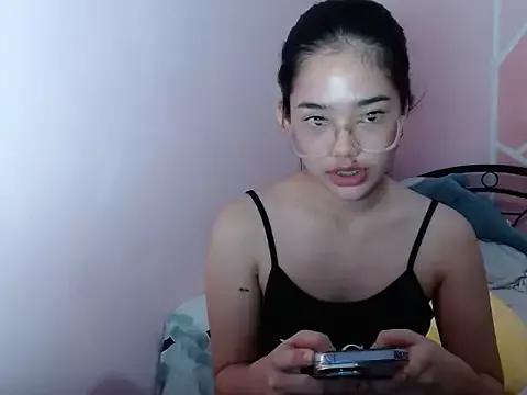 aaliyah_walker from StripChat is Freechat