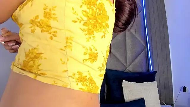 Girls and cam to cam: Watch as these sophisticated entertainers uncover their stunning costumes and curvaceous curves online!