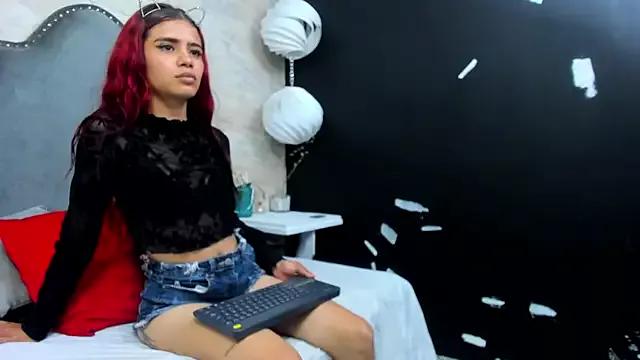 Girls and cam to cam: Watch as these sophisticated entertainers uncover their stunning costumes and curvaceous curves online!