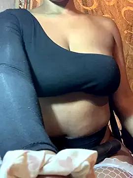 ActiveSquirter_Catalina from StripChat is Freechat