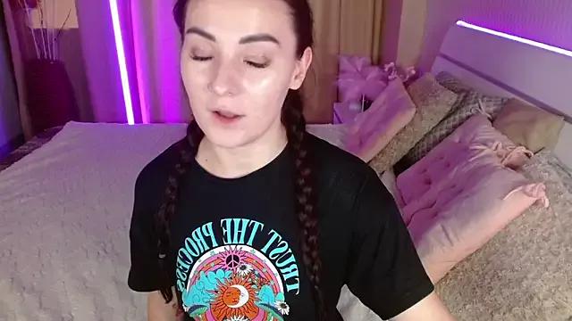 Girls and cam to cam: Watch as these sophisticated entertainers uncover their stunning costumes and curvaceous curves online!