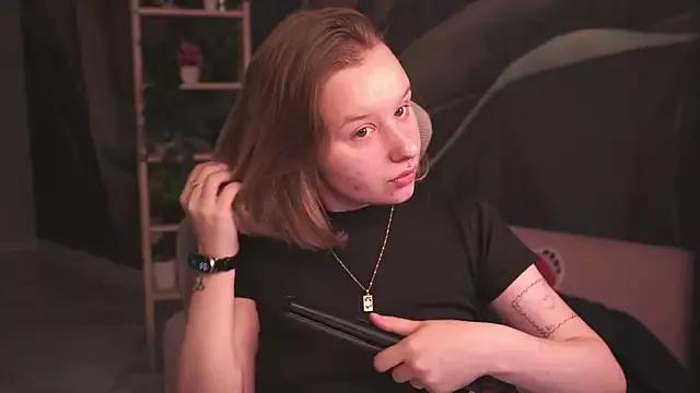 AdeleLoomis from StripChat is Freechat