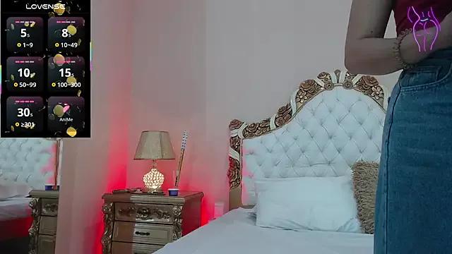 Girls and cam to cam: Watch as these sophisticated entertainers uncover their stunning costumes and curvaceous curves online!
