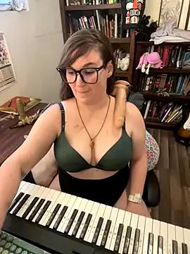 Girls and cam to cam: Watch as these sophisticated entertainers uncover their stunning costumes and curvaceous curves online!