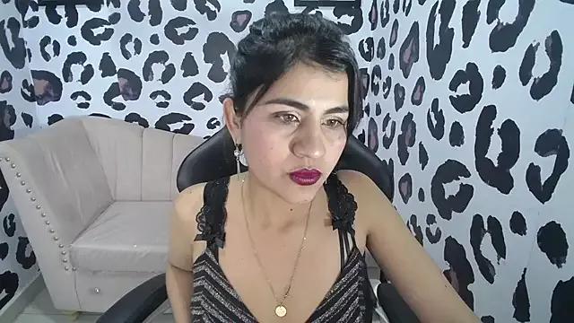 Agata_Bellini_a from StripChat is Freechat