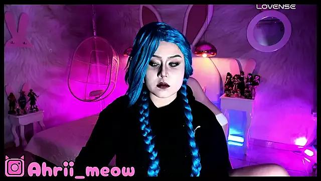 Ahri_meow from StripChat is Freechat