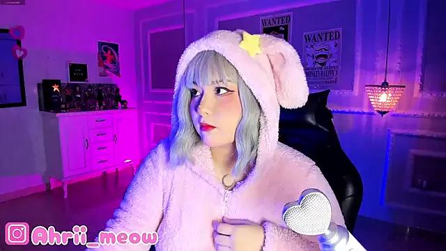 Ahri_meow from StripChat is Freechat