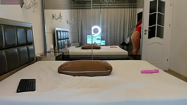 Girls and cam to cam: Watch as these sophisticated entertainers uncover their stunning costumes and curvaceous curves online!