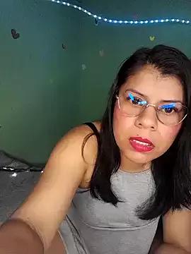 Alana_small from StripChat is Freechat