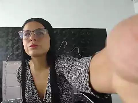 Girls and cam to cam: Watch as these sophisticated entertainers uncover their stunning costumes and curvaceous curves online!