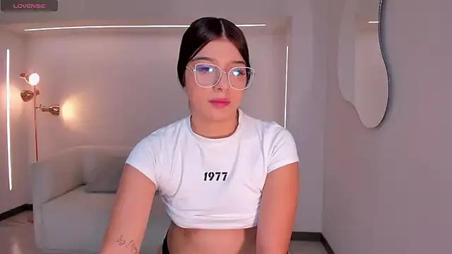 Girls and cam to cam: Watch as these sophisticated entertainers uncover their stunning costumes and curvaceous curves online!