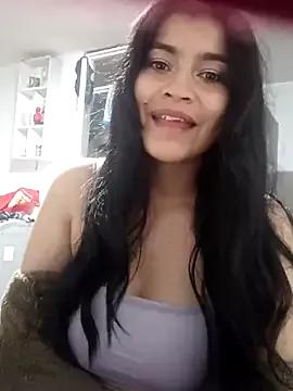 AlanaHotxx from StripChat is Freechat