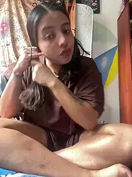Alaska-de-lune from StripChat is Freechat