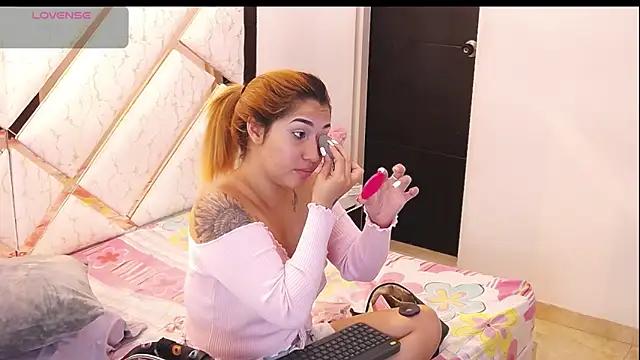 Girls and cam to cam: Watch as these sophisticated entertainers uncover their stunning costumes and curvaceous curves online!