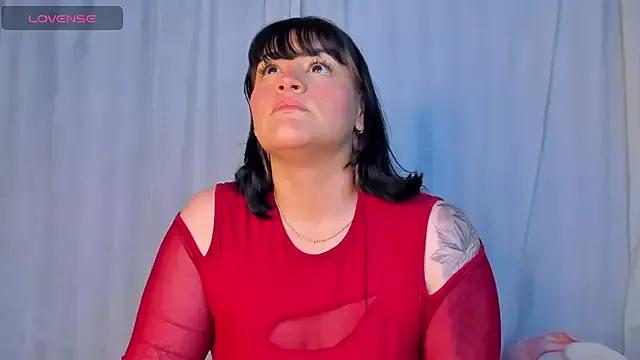 Girls and cam to cam: Watch as these sophisticated entertainers uncover their stunning costumes and curvaceous curves online!