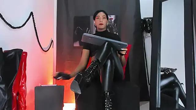 Girls and cam to cam: Watch as these sophisticated entertainers uncover their stunning costumes and curvaceous curves online!