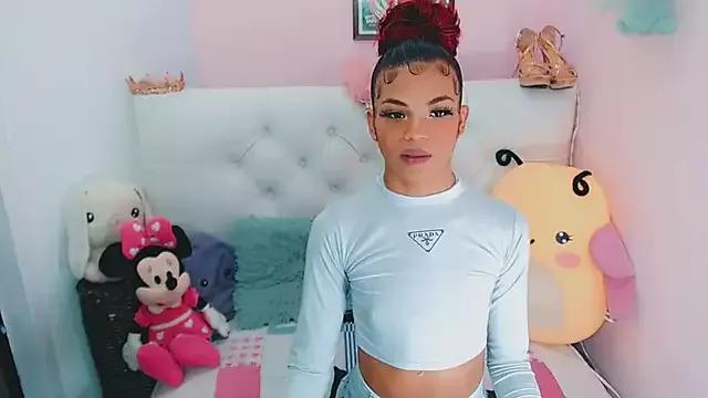 Girls and cam to cam: Watch as these sophisticated entertainers uncover their stunning costumes and curvaceous curves online!