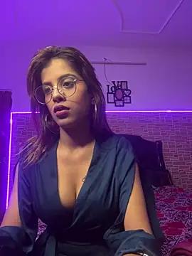 Alexa_3562 from StripChat is Freechat